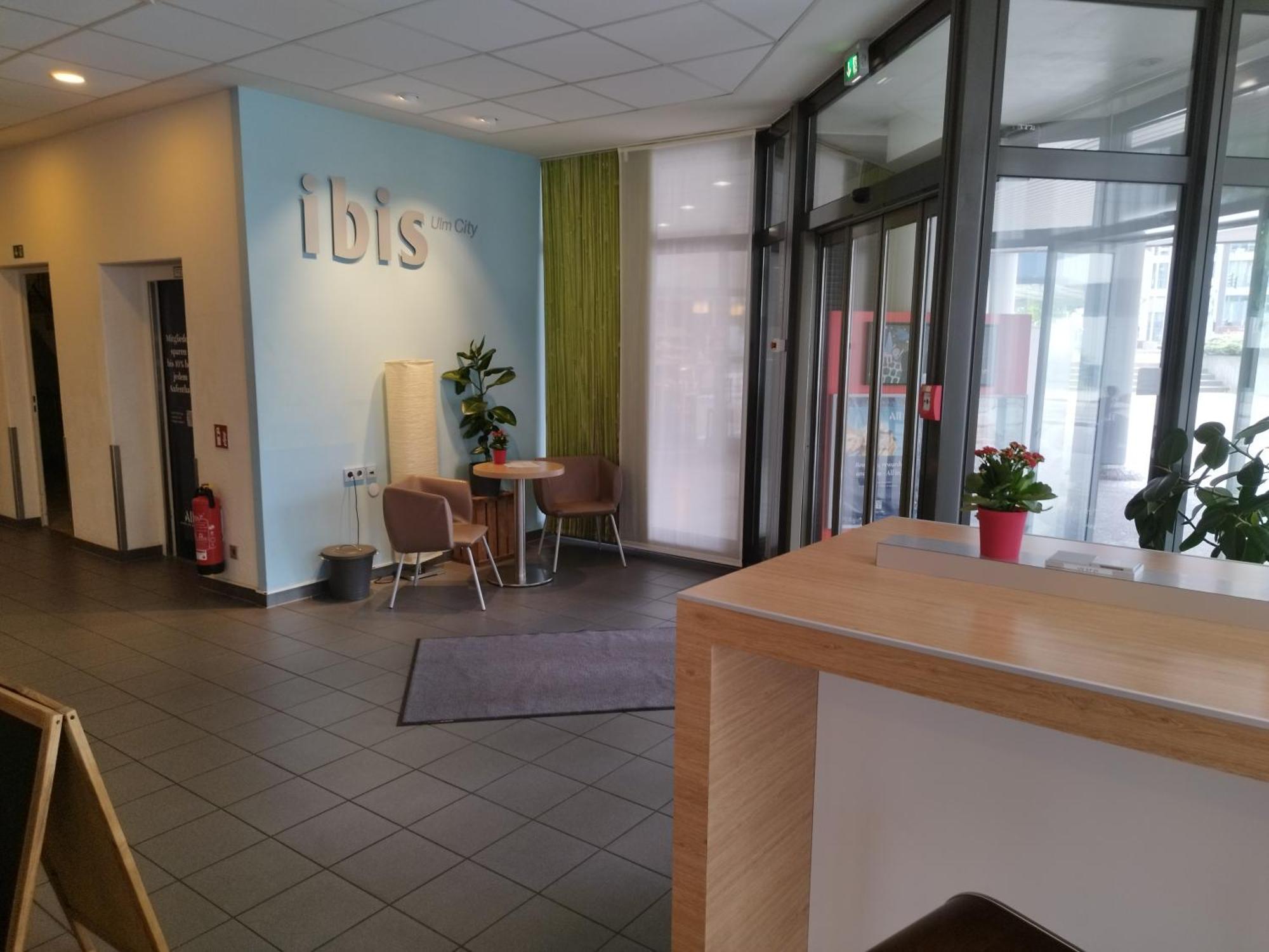 Ibis Ulm City Luaran gambar