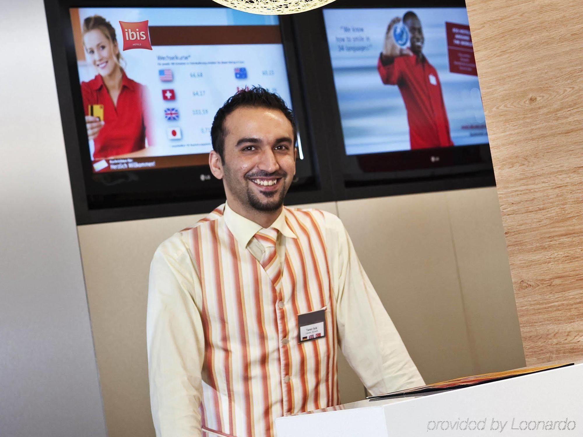 Ibis Ulm City Luaran gambar